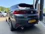BMW X2 sDrive20i 192pk M-Sport,LED,Schuifdak,HUD,NaviPro,Stoelverw,Dealer OH,Clima,Cruise,
