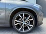 BMW X2 sDrive20i 192pk M-Sport,LED,Schuifdak,HUD,NaviPro,Stoelverw,Dealer OH,Clima,Cruise,
