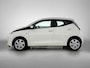 Toyota Aygo 1.0 VVT-i x-play | Airco | Achteruitrijcamera | Elektrische ramen voor | elektrisch verstelbare buitenspiegels |