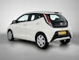 Toyota Aygo 1.0 VVT-i x-play | Airco | Achteruitrijcamera | Elektrische ramen voor | elektrisch verstelbare buitenspiegels |