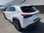 Lexus UX 250h Comfort Business Apple Carplay en/of Android auto navigatie, Achteruitrijcamera, LMV, Adaptieve cruise control, Climate control