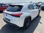 Lexus UX 250h Comfort Business Apple Carplay en/of Android auto navigatie, Achteruitrijcamera, LMV, Adaptieve cruise control, Climate control