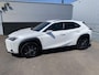 Lexus UX 250h Comfort Business Apple Carplay en/of Android auto navigatie, Achteruitrijcamera, LMV, Adaptieve cruise control, Climate control