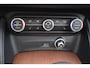 Alfa Romeo Stelvio 2.0 T 280pk AWD (4x4) Super Veloce Automaat | Navigatie | Carplay & Android Auto | Camera | Airco ECC | Panoramisch Open Dak | Parkeersensoren | Leder | Lichtmetalen Velgen | Dodehoek Detectie |  Alarm | Isofix | 4 Seizoenen Banden | Zeer Compleet!!!