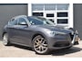 Alfa Romeo Stelvio 2.0 T 280pk AWD (4x4) Super Veloce Automaat | Navigatie | Carplay & Android Auto | Camera | Airco ECC | Panoramisch Open Dak | Parkeersensoren | Leder | Lichtmetalen Velgen | Dodehoek Detectie |  Alarm | Isofix | 4 Seizoenen Banden | Zeer Compleet!!!