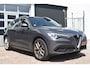 Alfa Romeo Stelvio 2.0 T 280pk AWD (4x4) Super Veloce Automaat | Navigatie | Carplay & Android Auto | Camera | Airco ECC | Panoramisch Open Dak | Parkeersensoren | Leder | Lichtmetalen Velgen | Dodehoek Detectie |  Alarm | Isofix | 4 Seizoenen Banden | Zeer Compleet!!!