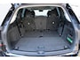 Volvo EX90 Twin Motor Performance Ultra 7P. 106 kWh | 800V | 680PK | Elektrochromatisch Panoramadak | Nappa Lederen Bekleding | Stoelventilatie & Massagefunctie Voorstoelen | Luchtvering | Bowers & Wilkins High Fidelity Audiosysteem | Dolby Atmos | Abbey Road Studios Mode | Getint Glas | 22-Inch Lichtmetalen Velgen | Stoelverwarming Voor en Achter | Stuurverwarming | Keyless | BLIS | Adaptive Cruise Control | Pilot Assist | Park Pilot Assist | Visual Park Assist met 360° Camera | Google | Soft Close |