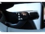 Volvo EX90 Twin Motor Performance Ultra 7P. 106 kWh | 800V | 680PK | Elektrochromatisch Panoramadak | Nappa Lederen Bekleding | Stoelventilatie & Massagefunctie Voorstoelen | Luchtvering | Bowers & Wilkins High Fidelity Audiosysteem | Dolby Atmos | Abbey Road Studios Mode | Getint Glas | 22-Inch Lichtmetalen Velgen | Stoelverwarming Voor en Achter | Stuurverwarming | Keyless | BLIS | Adaptive Cruise Control | Pilot Assist | Park Pilot Assist | Visual Park Assist met 360° Camera | Google | Soft Close |