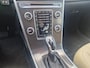 Volvo XC60 T5 Nederlandse auto | Beige Leder | 133.700 km | nieuwe distrubutie etc
