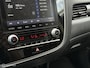 Mitsubishi Outlander 2.4 PHEV Pure | Camera | Afn. Trekhaak | 1500kg Trekgewicht! | Clima | Stoelverwarming |