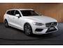 Volvo V60 2.0 T6 Recharge AWD Navi Camera PDC Metallic lak Stuurverwarming LM velgen BTW auto