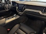Volvo XC60 2.0 T8 Twin Engine AWD Inscription Panodak / Leer / Elek Trekhaak / BLIS / full LED / Apple Carplay / Camera / Adapt