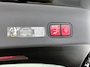 Mercedes-Benz CLA Shooting Brake 200 Business Solution AMG 58 kWh | Trekhaak | Vast panoramadak | Sportstoelen | Warmtewerend donkergetint glas | URBAN GUARD | 18 inch vijfspaaks lichtmetalen AMG-velgen |