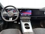 Mercedes-Benz CLA Shooting Brake 200 Business Solution AMG 58 kWh | Trekhaak | Vast panoramadak | Sportstoelen | Warmtewerend donkergetint glas | URBAN GUARD | 18 inch vijfspaaks lichtmetalen AMG-velgen |
