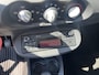 Renault Twingo 1.2 16V Collection / Trekhaak afneembaar / Airco / Cruise / Elek Ramen V /