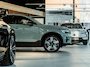 Volvo EX30 Single Motor Plus Automaat / Verwarmde voorstoelen / Verwarmd stuurwiel /  Glossy zwart dak / Google Maps Navi