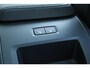 Volvo XC60 T6 Plug-in hybrid AWD Plus Dark | Trekhaak | Head up display | 360 graden camera | Premium audio by Harman Kardon | Verwarmbare voorstoelen stuurwiel en achterbank