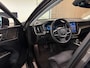 Volvo XC60 T6 AWD Recharge Plus Bright | Trekhaak | 360° Camera | Harman Kardon | Adaptieve Cruise Control | Standkachel met Volvo On Call App | Stoelverwarming voor+achter | Stuurwielverwarming | Schuifdak | Full LED meesturende koplampen | Pilot Assist | Elektrische voorstoelen geheugen | Lederen bekleding | Zitting verlenging voorstoelen | 19 Inch | Google Infotainment | Keyless Drive | Parkeersensoren voor+achter | Privacy Glass | Elektrisch bedienbare achterklep | DAB Radio | Apple Carplay/Android Auto | Draadloos telefoon opladen | Volvo On Call met mobiele App functie | Platinum Grey Metallic |