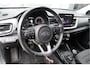 Kia Stonic 1.0 T-GDi MHEV DynamicPlusLine BJ2021 Lmv 16" | Led | Pdc | Keyless entry | Achteruitrijcamera | App-Connect | Navi | Climate control | Cruise control | Extra getint glas