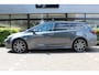 Toyota Corolla Touring Sports 1.8 Hybrid GR-Sport Bi-Tone | Rijklaar | Trekhaak | Navi | Apple/Android | Clima | Stoelverwarming | Cruise