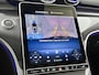 Mercedes-Benz C-klasse Estate 300 e 140 Years Edition | Winterpakket | Comfortpakket Plus | Parkeerpakket met 360°-camera | Trekhaak | Panoramaschuifdak | Middenconsole metaalstructuur | DISTRONIC | 19" multispaaks lichtmetalen AMG-velgen |