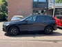 Volvo XC60 T8 Plug-In Hybrid 455PK Ultra Black Edition AWD + 21"/ Navi/ Clima/ Ad.Cruise/ Pano/ B&W/ Full-LED/ Luchtvering/ 360°/ Head-Up/ Winterpakket/ NL auto