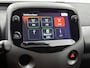 Toyota Aygo 1.0 VVT-i x-Joy | BTW voertuig | Dealer onderhouden | Climate Control | Lichtsensor | DAB | Apple CarPlay/Android Auto | Achteruitrijcamera |