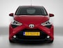 Toyota Aygo 1.0 VVT-i x-Joy | BTW voertuig | Dealer onderhouden | Climate Control | Lichtsensor | DAB | Apple CarPlay/Android Auto | Achteruitrijcamera |