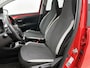 Toyota Aygo 1.0 VVT-i x-Joy | BTW voertuig | Dealer onderhouden | Climate Control | Lichtsensor | DAB | Apple CarPlay/Android Auto | Achteruitrijcamera |