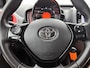 Toyota Aygo 1.0 VVT-i x-Joy | BTW voertuig | Dealer onderhouden | Climate Control | Lichtsensor | DAB | Apple CarPlay/Android Auto | Achteruitrijcamera |
