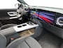 Mercedes-Benz GLB 250+ Business Solution AMG 7p. 85.5 kWh | Premium Plus pakket | Verstelbare demping | Winterpakket | Nightpakket | Parkeerpakket | Trekhaak | 20” multispaakse AMG-velgen | GUARD 360° | Sportstoelen | Vast panoramadak | Burmester® 3D surround sound system |