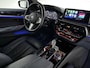 BMW 5-Serie 530e iPerformance M-Sport Leer Sfeer CarPlay Memory