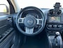 Jeep Compass 2.4 Limited 4WD Automaat - Airco - schuif/kantel-dak - trekhaak - sensoren - NAP - navi - armsteun - isofix