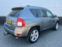Jeep Compass 2.4 Limited 4WD Automaat - Airco - schuif/kantel-dak - trekhaak - sensoren - NAP - navi - armsteun - isofix