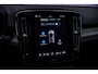 Volvo EC40 Single Motor Extended Range Ultra | Black Edition | Europa | 82 kWh | Adaptive Cruise Control | BLIS | Panoramadak | Harman / Kardon | Nubuck | 360 Camera | 20" | Memory | Elektrische Stoelen | Stoelverwarming voor & achter | Stuuverwarming |