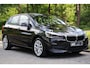 BMW 2-Serie Active Tourer 225xe iPerformance Led l Head up l Sportstoelen l Performance control l Keyless l Cruise Control l Lichtpakket l Parkeerassistent l Real Time Traffic l DAB l Navi Plus l etc.