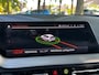 BMW 1-Serie 118i High Executive M-sport | M-AERODYNAMICA| SFEERVERLICHTING| NAVIGATIE + APPLE CARPLAY/ANDROID AUTO| PARKEERSENSOREN V+A| FULL LED| KEYLESS| GETINT GLAS|