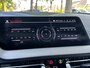 BMW 1-Serie 118i High Executive M-sport | M-AERODYNAMICA| SFEERVERLICHTING| NAVIGATIE + APPLE CARPLAY/ANDROID AUTO| PARKEERSENSOREN V+A| FULL LED| KEYLESS| GETINT GLAS|