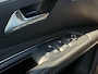 Peugeot 3008 1.6 HYbrid 225 GT Panoramadak | Keyless | Black pakket | Grootlicht assistent | Cruise control adeptief | Apple carplay& Android auto