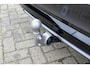 Volvo V60 T6 Plug-in hybrid AWD Plus Dark | Semi- Elektrische Trekhaak | Premium audio by Harman Kardon | Verwarmbare voor- en achterstoelen + Stuurwiel | Verwarmbare Voorruit | Rondomzicht camera