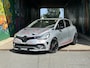 Renault Clio 1.6 Turbo R.S. Trophy UNIEK! | ACHTERUITRIJCAMERA | STOELVERWARMING | AKRAPOVIČ UITLAATSYSTEEM | BOSE AUDIOSYSTEEM |