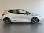 Renault Clio 1.6 Turbo R.S. Trophy UNIEK! | ACHTERUITRIJCAMERA | STOELVERWARMING | AKRAPOVIČ UITLAATSYSTEEM | BOSE AUDIOSYSTEEM |