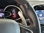 Renault Clio 1.6 Turbo R.S. Trophy UNIEK! | ACHTERUITRIJCAMERA | STOELVERWARMING | AKRAPOVIČ UITLAATSYSTEEM | BOSE AUDIOSYSTEEM |