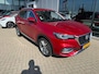 MG EHS 1.5 TGDI Luxury | 1e-EIG. | Panorama/Schuif-Kanteldak | 18"LMV | Trekhaak | Navi | Stoel Verwarming | ACC | ECC | Apple Carplay/Android Auto |