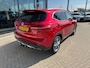 MG EHS 1.5 TGDI Luxury | 1e-EIG. | Panorama/Schuif-Kanteldak | 18"LMV | Trekhaak | Navi | Stoel Verwarming | ACC | ECC | Apple Carplay/Android Auto |
