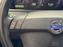 Volvo XC90 2.5 T KINETIC 5 PERSOONS LEDER CRUISE CONTROL CLIMATE CONTROL ELEK. VERSTELBARE BESTUURDERSSTOEL STOELVERWARMING AFN. TREKHAAK ZEER MOOI !!