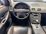 Volvo XC90 2.5 T KINETIC 5 PERSOONS LEDER CRUISE CONTROL CLIMATE CONTROL ELEK. VERSTELBARE BESTUURDERSSTOEL STOELVERWARMING AFN. TREKHAAK ZEER MOOI !!
