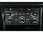 Volkswagen T-Roc 1.0 TSI Style | 115PK | Stoelverwarming | Parkeersensoren achter | Trekhaak | Climate Control | Bluetooth