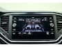 Volkswagen T-Roc 1.0 TSI Style | 115PK | Stoelverwarming | Parkeersensoren achter | Trekhaak | Climate Control | Bluetooth