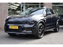 Lynk & Co 01 1.5 261PK! 6.6Kwh LADEN! BLACKLINE! 360-CAMERA PANO/SCHUIF INFINITY DAB NAVI CARPLAY STOELVERWARMING ELEK.ACHTERKLEP 20"LMV